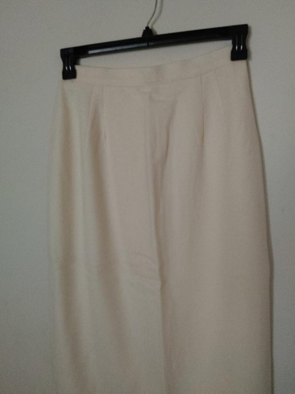 Vintage Briggs Cream Lined Size 12 100% Wool Skirt